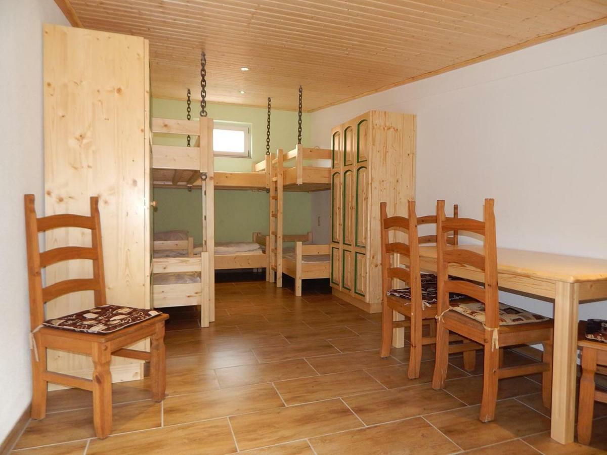Campingplatz Am Treidlerweg ケーニッヒスシュタイン・アン・デ・エルベ エクステリア 写真